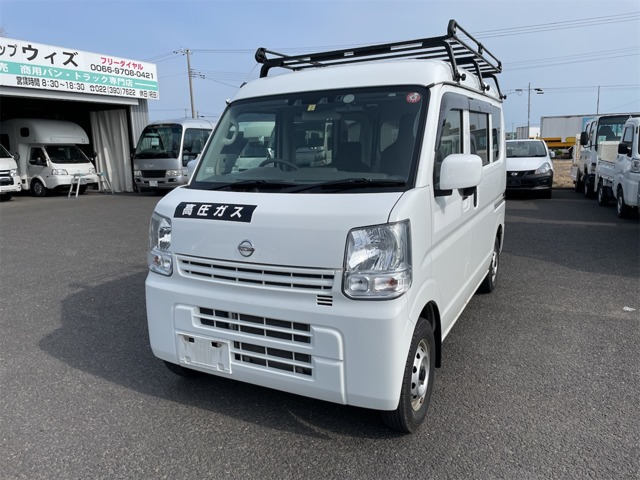 日産 NV100クリッパー 