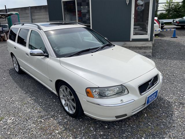 ボルボ V70 