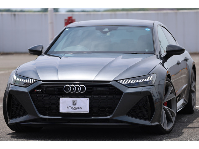 アウディ RS7スポーツバッグ 