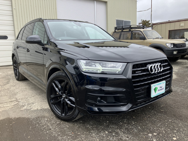 アウディ Q7 