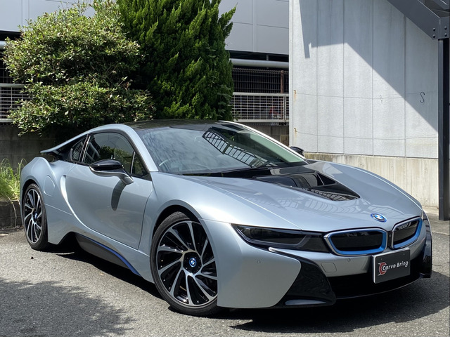 BMW i8 