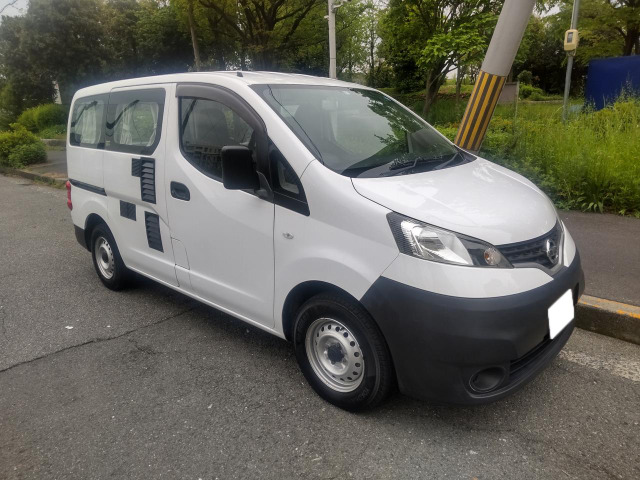 日産 NV200バネットバン 