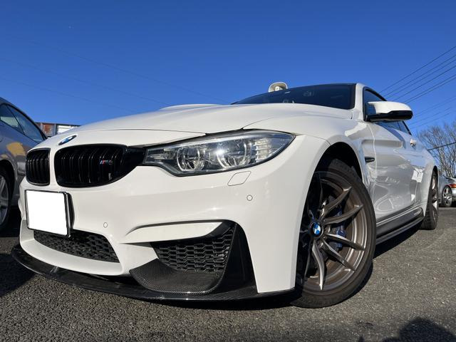 BMW M4クーペ 