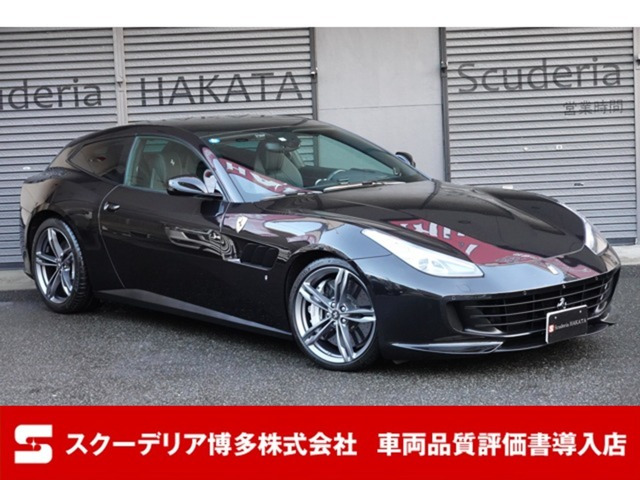 フェラーリ GTC4ルッソ 