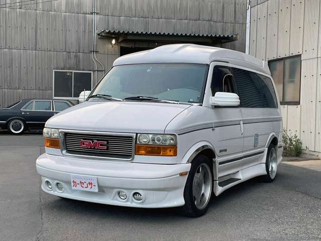 GMC サファリ 