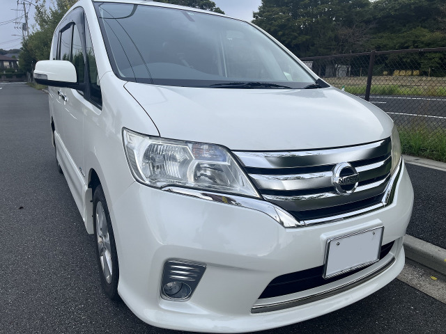 日産 セレナ 