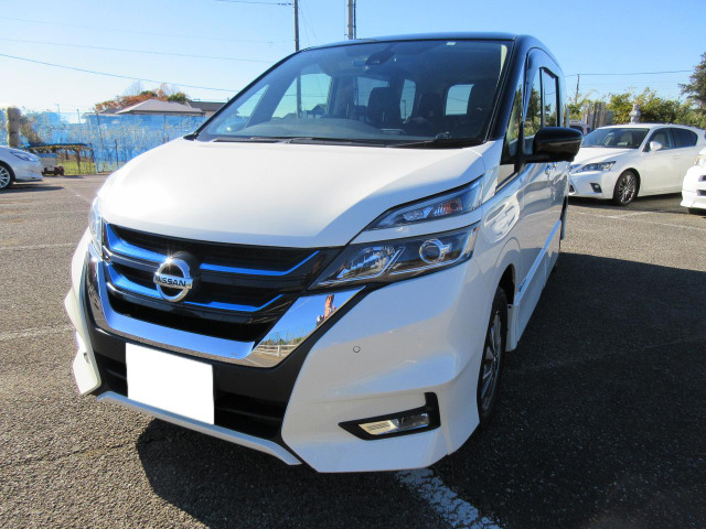 日産 セレナ 