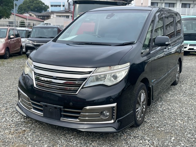 日産 セレナ 