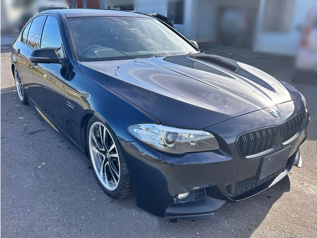 BMW 5シリーズセダン 