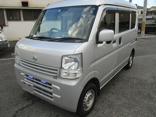 日産 NV100クリッパー 