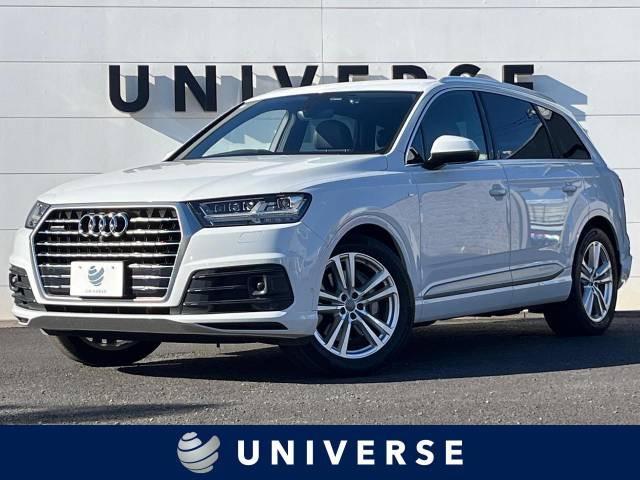 アウディ Q7 