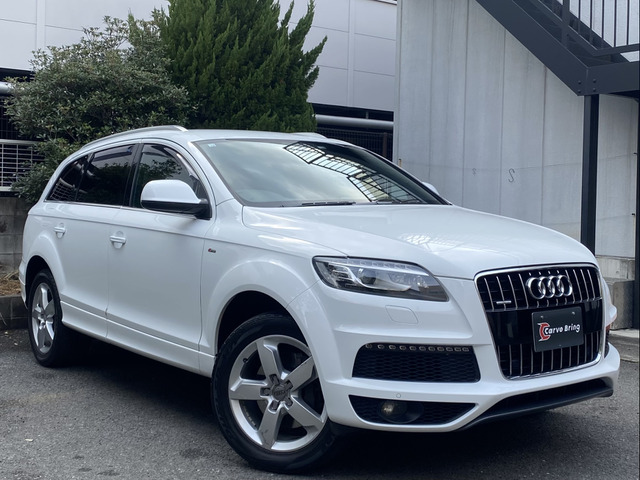 アウディ Q7 