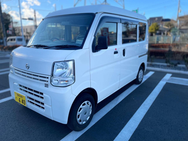 日産 NV100クリッパー 