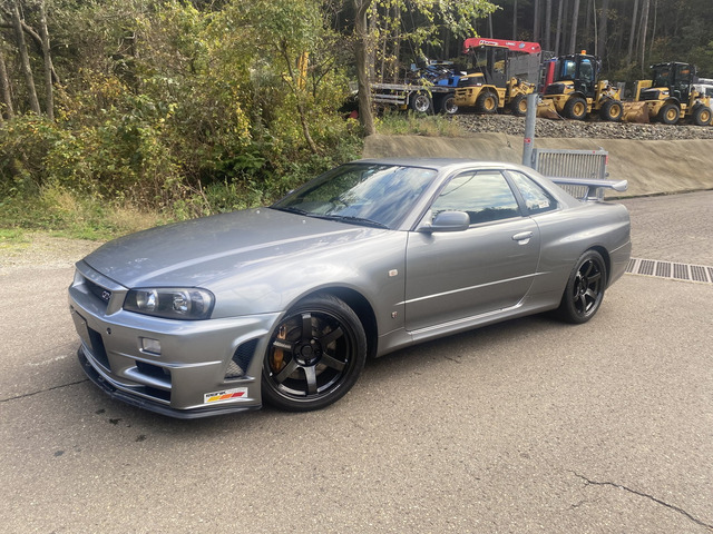 日産 スカイラインGT-R 