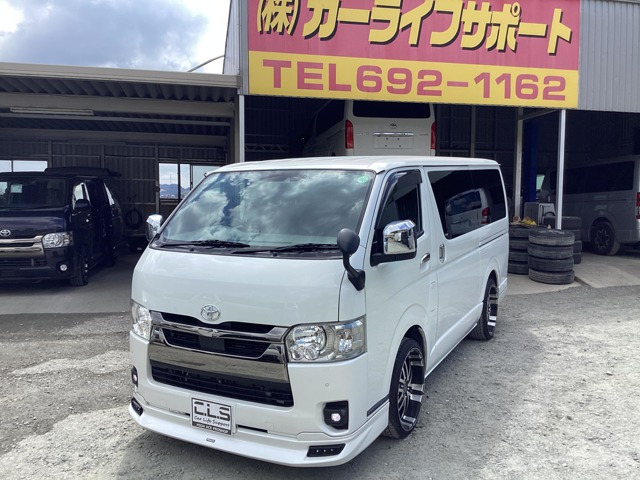 トヨタ ハイエースバン 