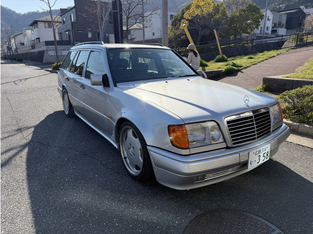 メルセデス・ベンツ Eクラスワゴン 