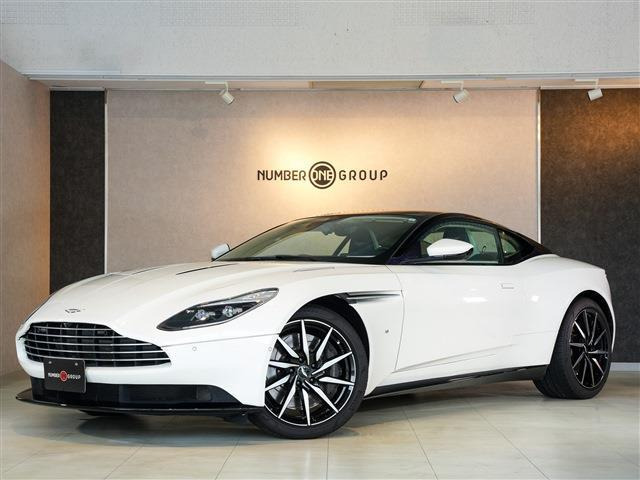 アストンマーティン DB11 