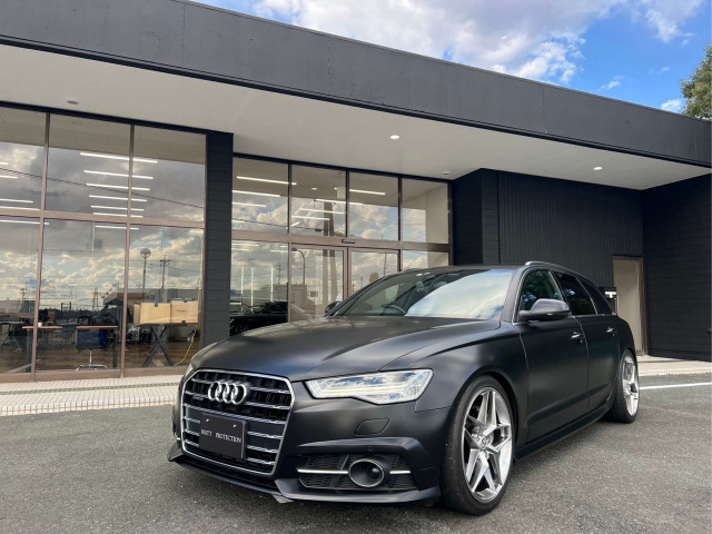 アウディ A6アバント 
