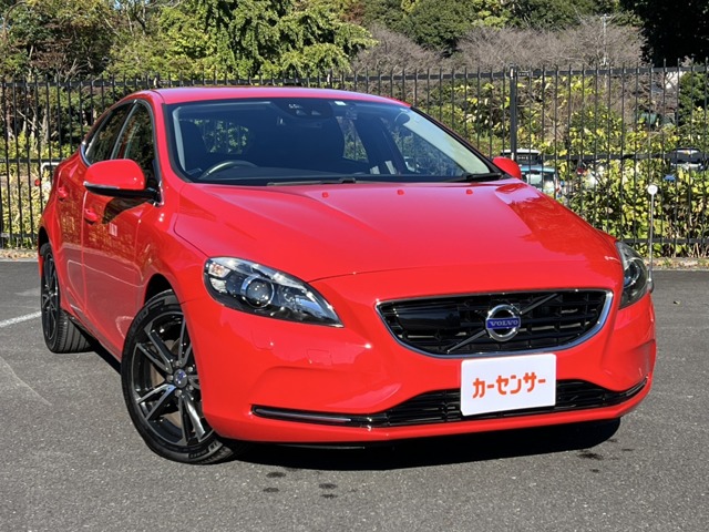 ボルボ V40 