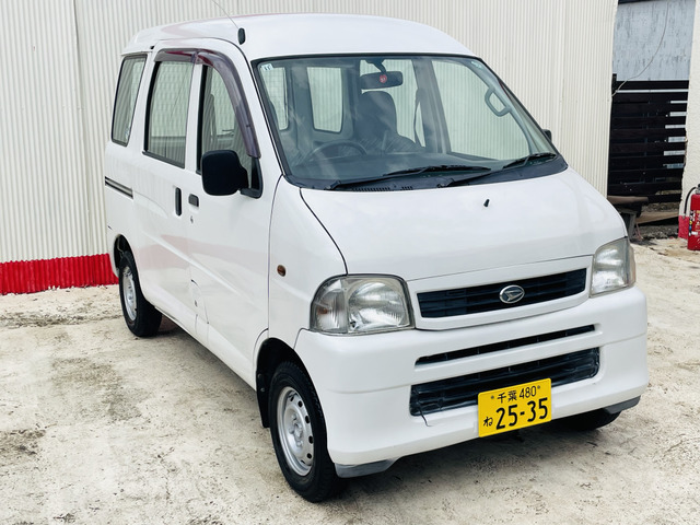 ダイハツ ハイゼットカーゴ 
