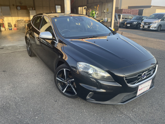 ボルボ V40 