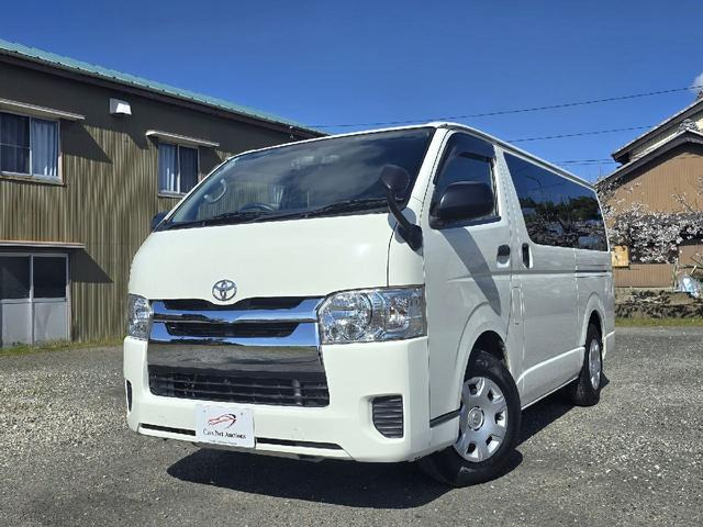 トヨタ ハイエースバン 