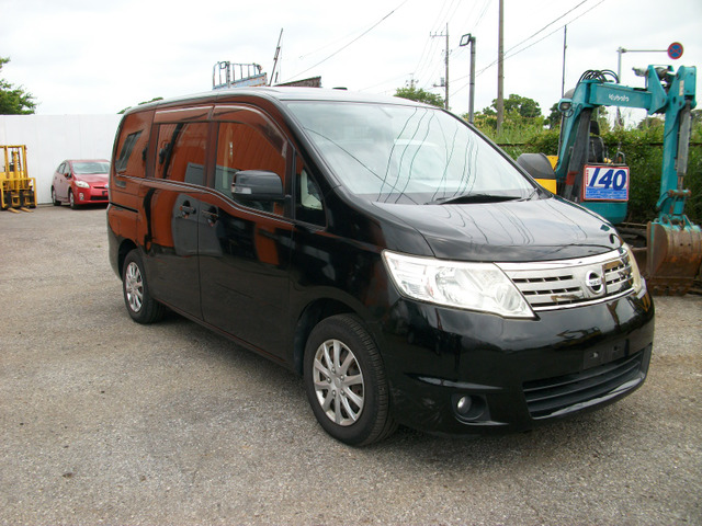 日産 セレナ 