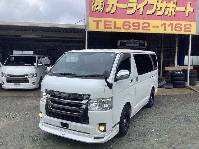 トヨタ ハイエースバン 