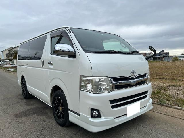トヨタ レジアスエース 