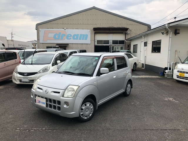 日産 ピノ 