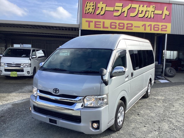トヨタ ハイエースバン 