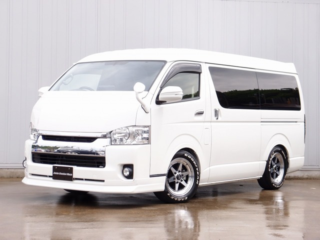 トヨタ ハイエース 