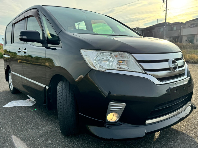 日産 セレナ 