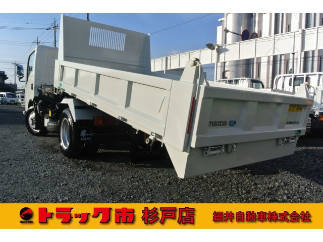 マツダ タイタン 