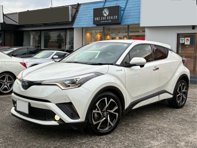 トヨタ C-HR 