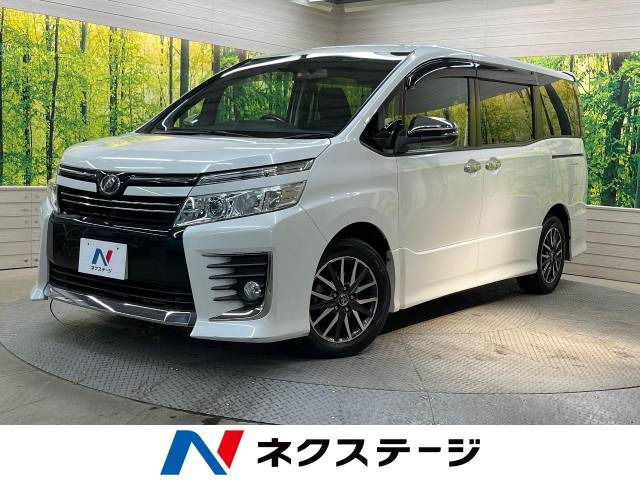 トヨタ ヴォクシー 