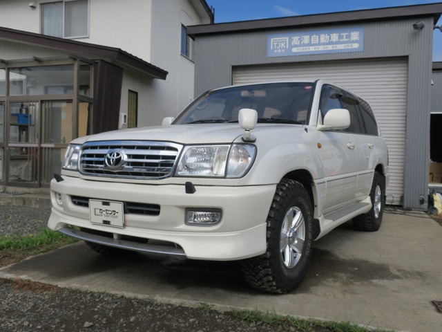 トヨタ ランドクルーザー100 