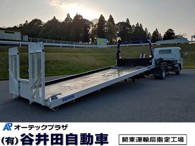 三菱ふそう キャンター 