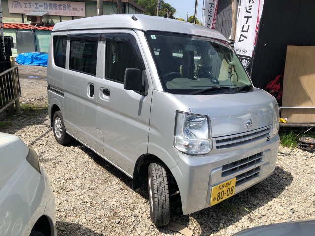 日産 NV100クリッパー 