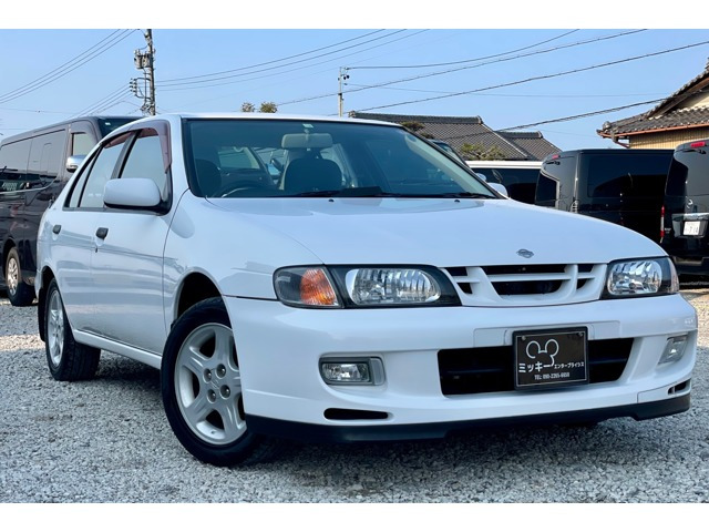 日産 パルサーセダン 