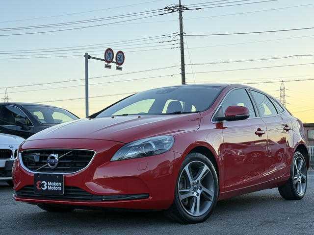 ボルボ V40 