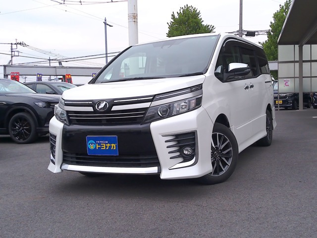 トヨタ ヴォクシー 