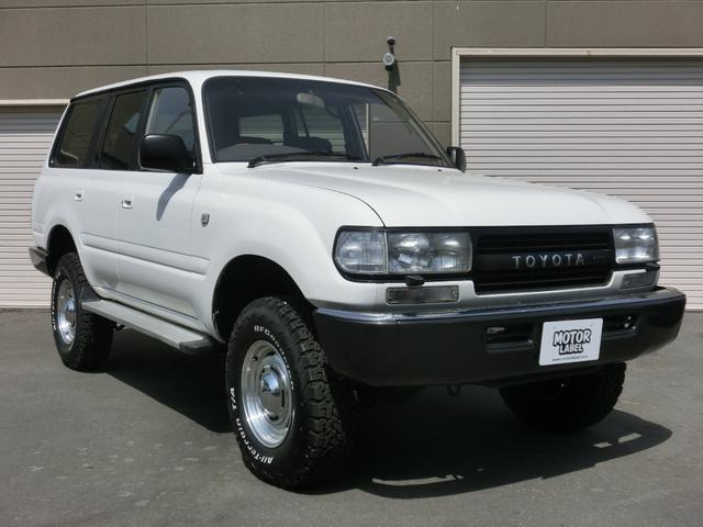 トヨタ ランドクルーザー 