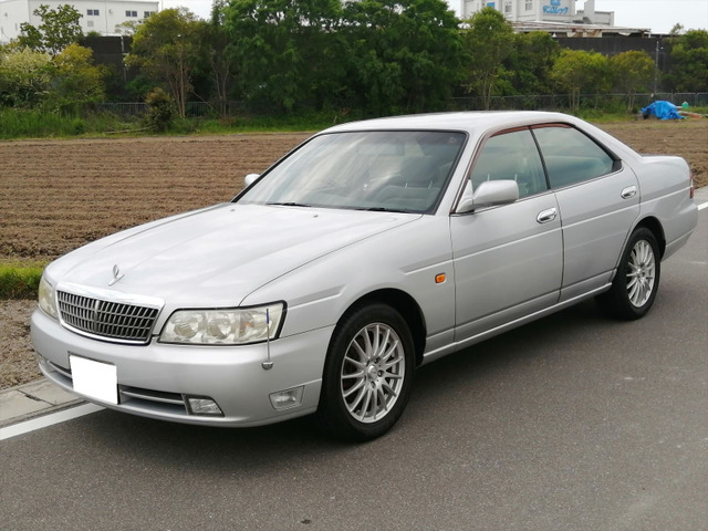 日産 ローレル 