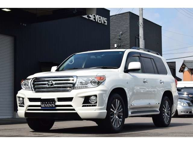 トヨタ ランドクルーザー200 