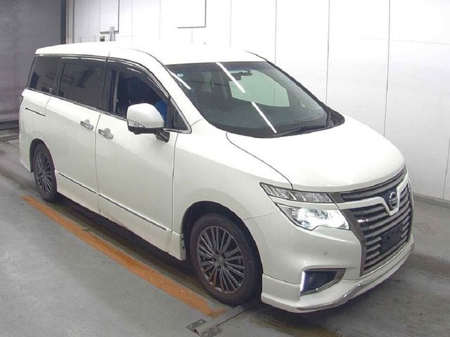 日産 エルグランド 