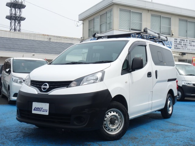 日産 NV200バネットバン 