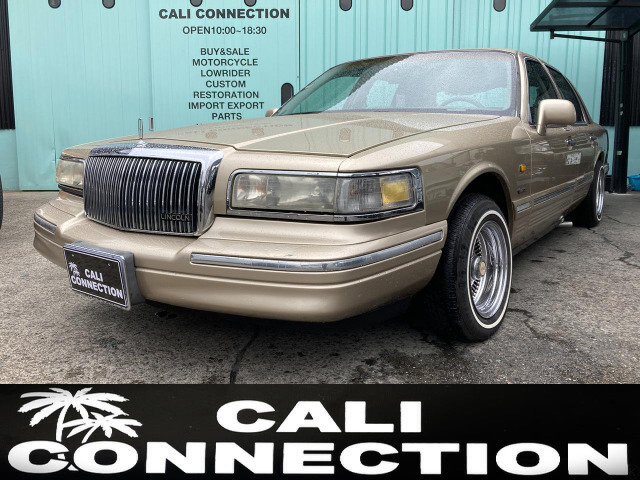 リンカーン タウンカー 