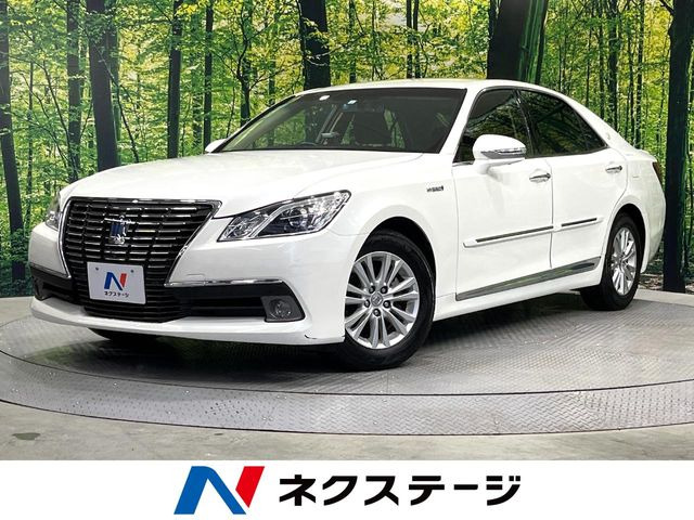トヨタ クラウン 