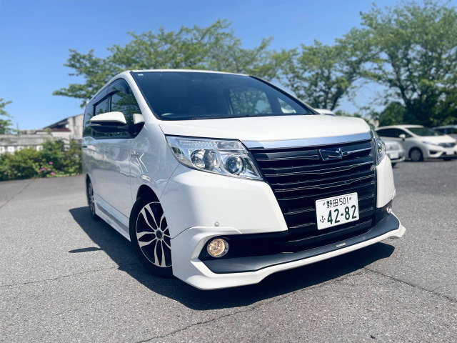 トヨタ ノア 